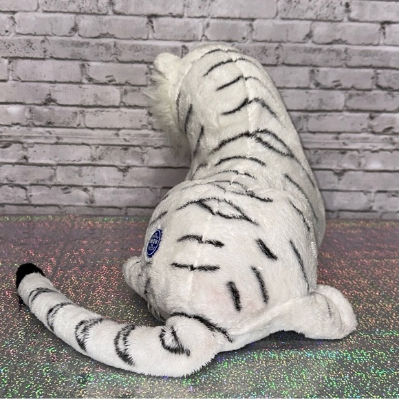 WHITE TIGER Greatest Show on Earth 17 in. Ringling Bros. Circus Bengal Plush Toy - Picture 6 of 11